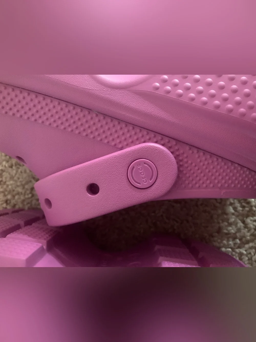 NWT Crocs Pink Bubble Stomp Clog
